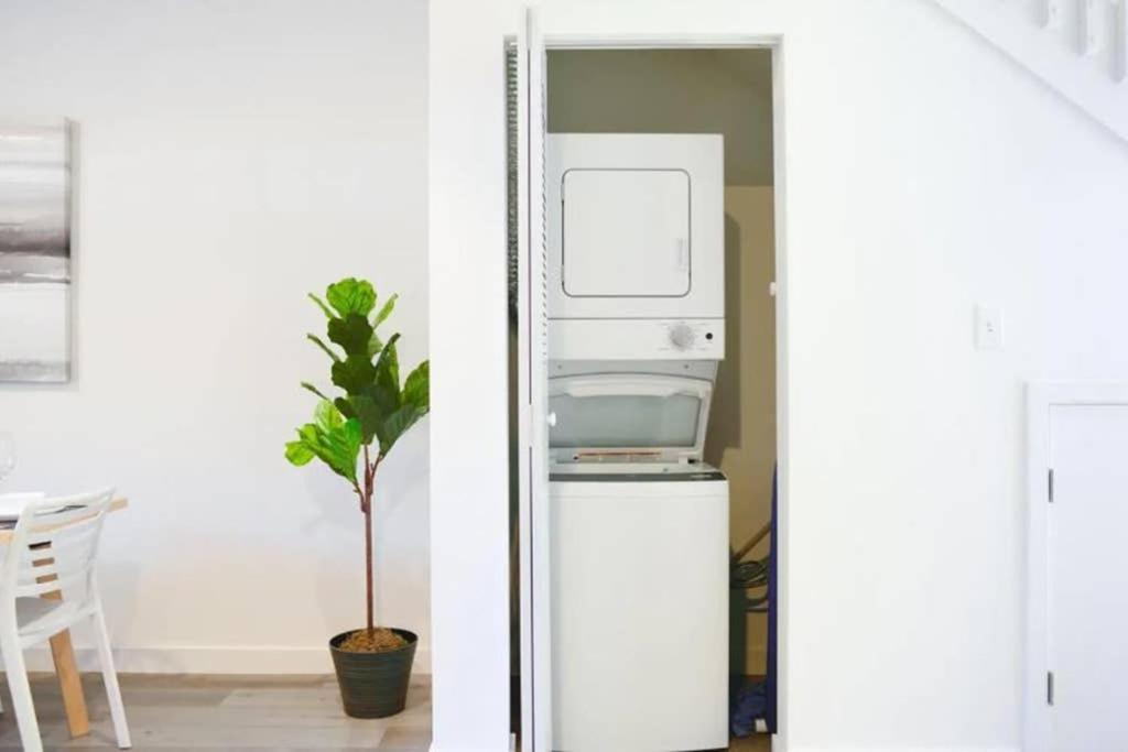 Outstanding Townhouse 18 Min From The Beach - Th2 Маями Екстериор снимка